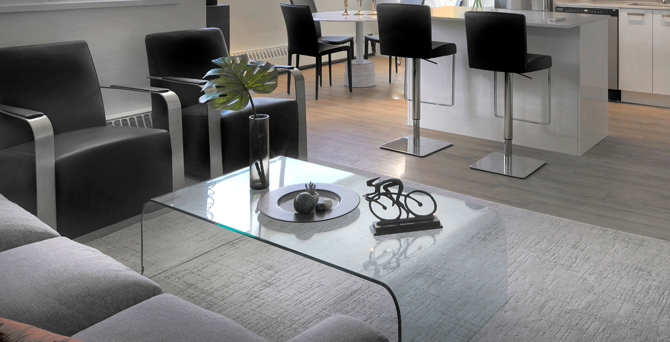 MALE-BRO-I-INT SUITES-B7 1